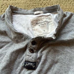 Abercrombie & Fitch Henley